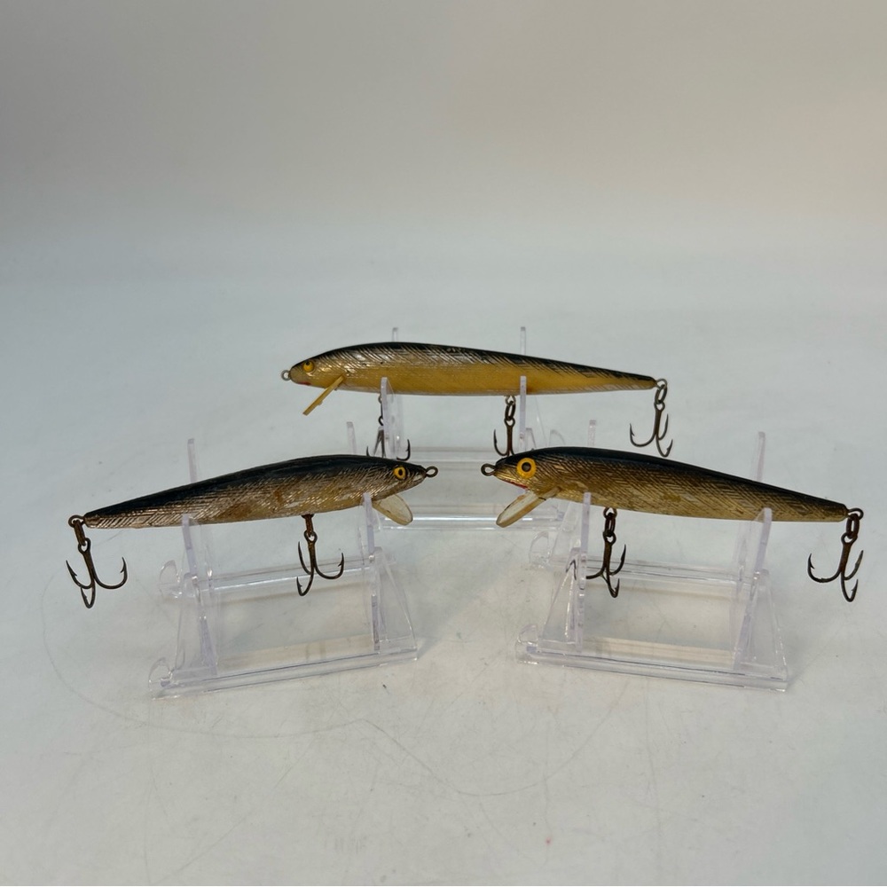Lot Of 3-vintage Rebel Minnow fishing lures Big Bass Fishing Jerkbait/Crankbait